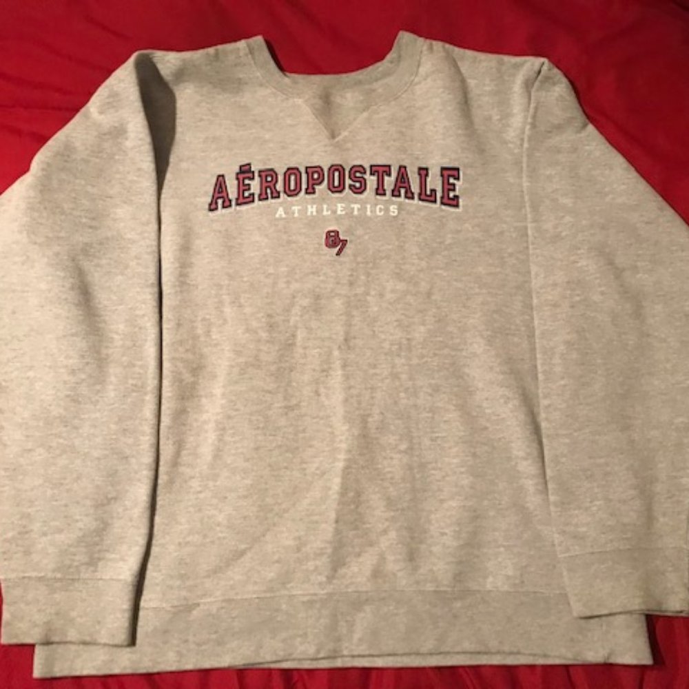 ❤️Women's Aeropostale Gray Sweatshirt - Size Large